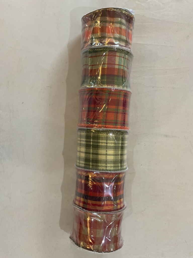 441075  #40 2 1/2 IN X 10 YD 6 rolls  24 rolls per case - 4 of each pattern 