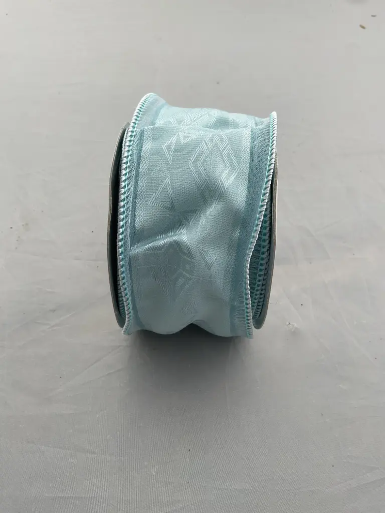 438235   W LINWOOD LIGHT BLUE  #40 X 10 YD   16 Rolls per Case