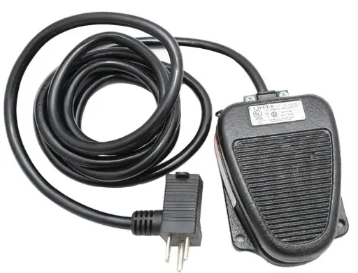 [7614K32 ] Plug-in Foot Switch