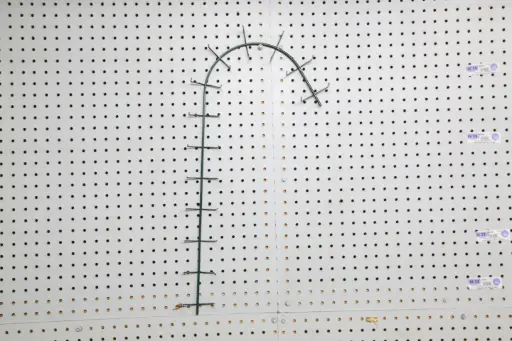 [24CLCCR-25] 24" CLAMP CANDY CANE (RIGHT) BUNDLE OF 25